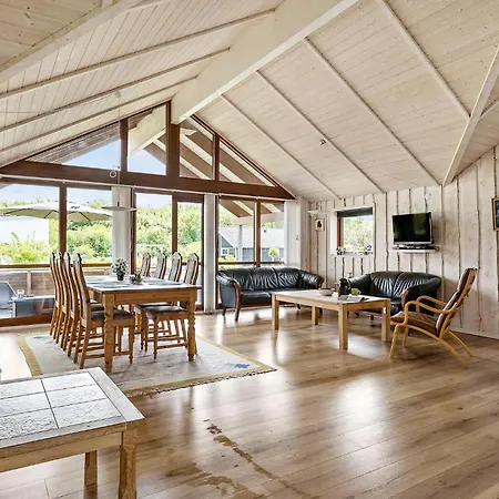 Дом отдыха Pet Friendly In Sydals With Sauna *