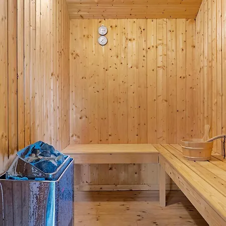 Дом отдыха Pet Friendly In Sydals With Sauna *