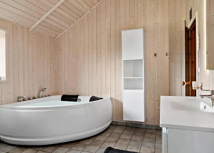 度假居 Pet Friendly In Sydals With Sauna